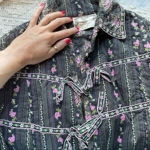 RARE Vintage Jessica’s Gunnies Floral Jacket